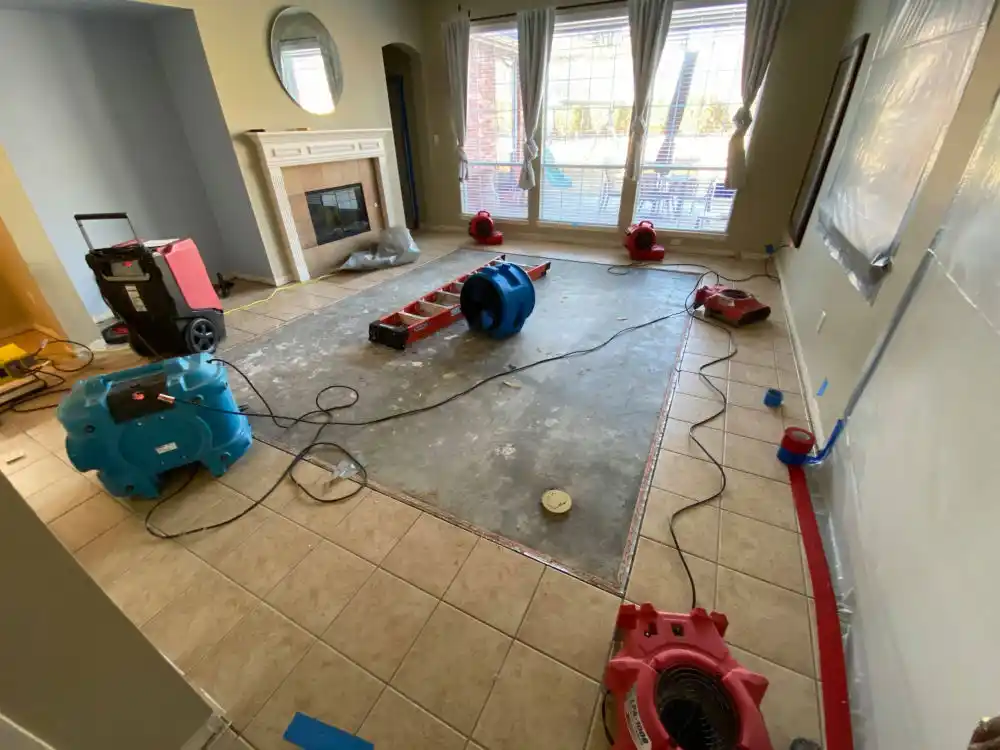 water damage restoration service Kaumakani